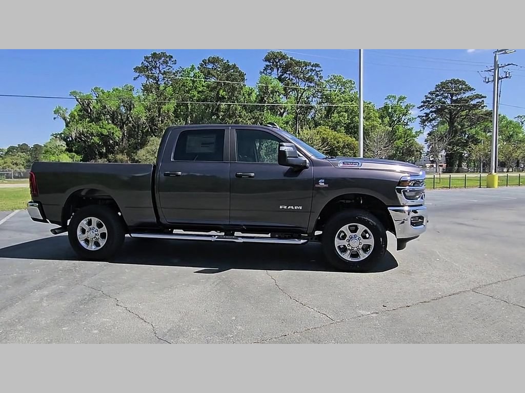 New 2026 RAM 3500 Big Horn AWD/4WD image 34