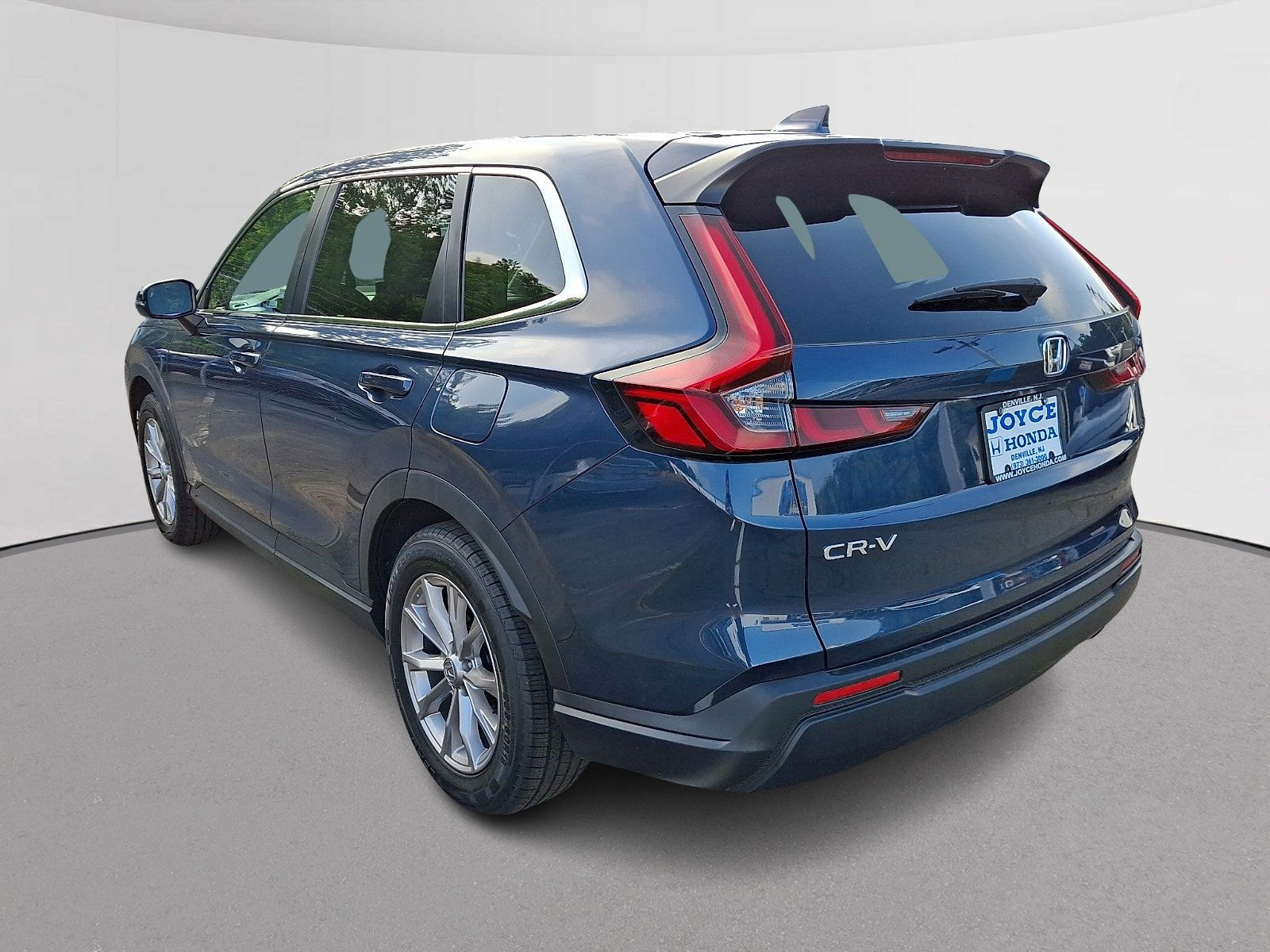 Certified 2024 Honda CR-V EX image 7