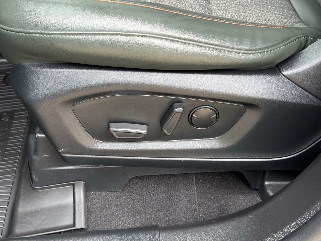 Certified 2023 Ford Explorer Timberline w/ Timberline Technology Package AWD/4WD image 28