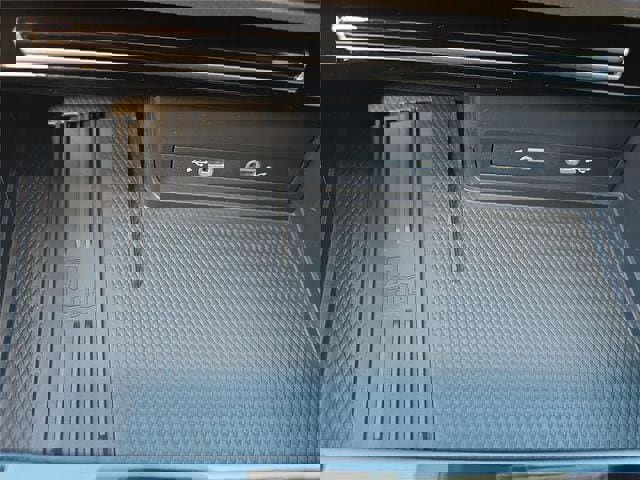 New 2026 Volkswagen Atlas SE image 18