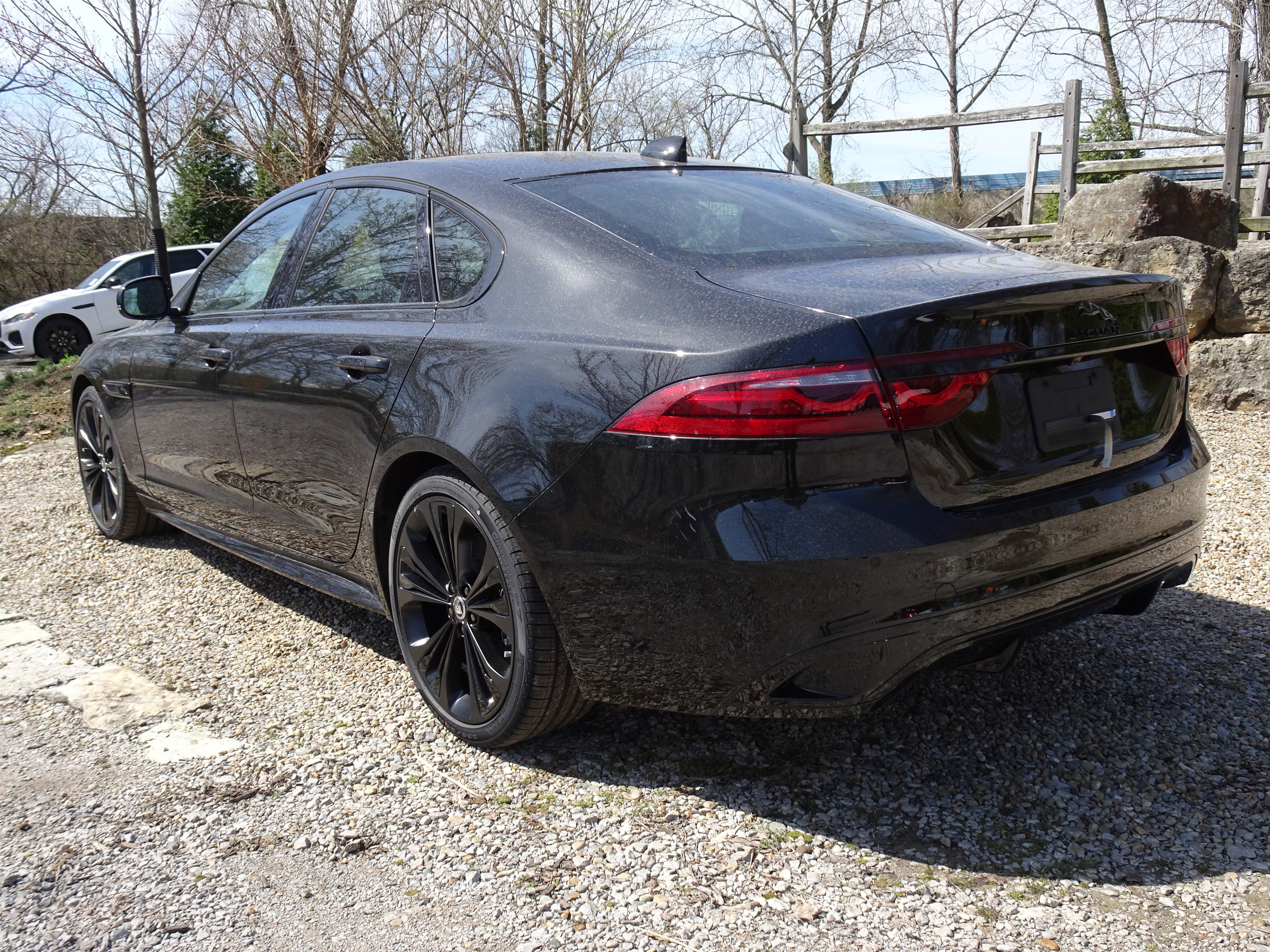 New 2024 Jaguar XF R-Dynamic SE image 7