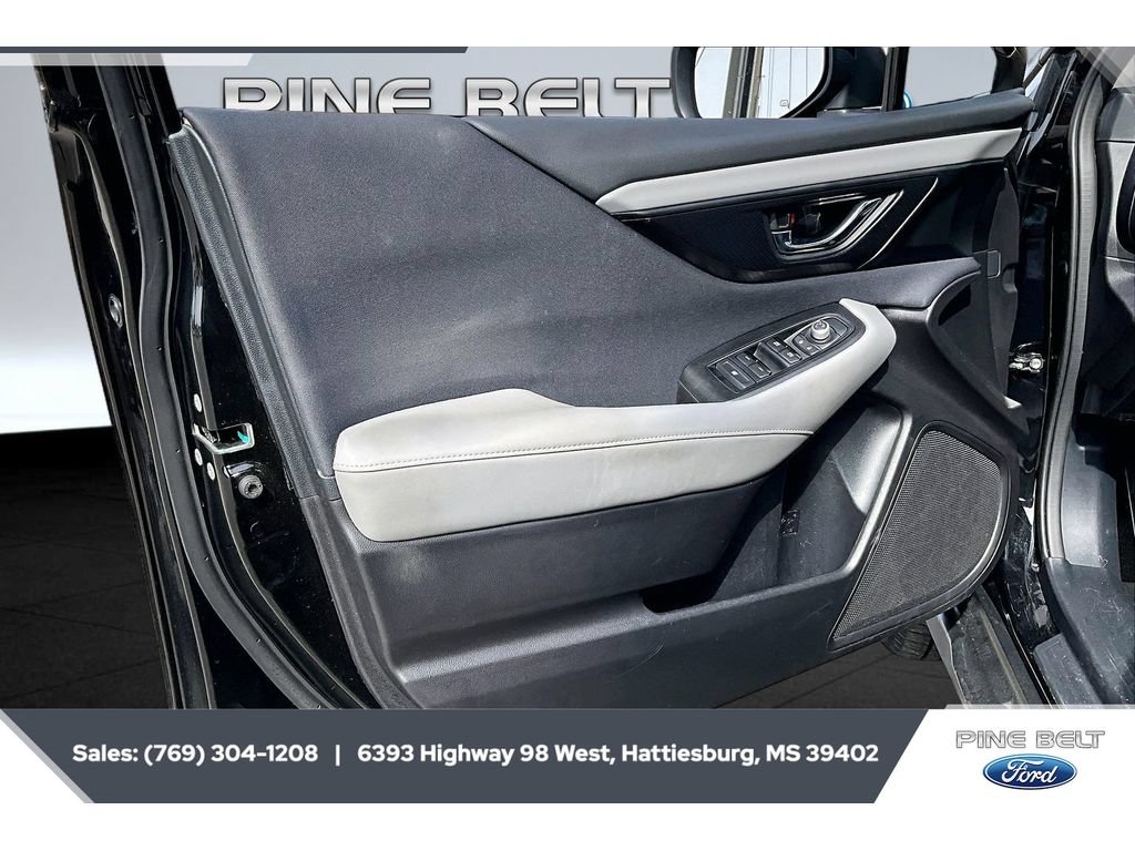 Used 2023 Subaru Outback Premium AWD/4WD image 17
