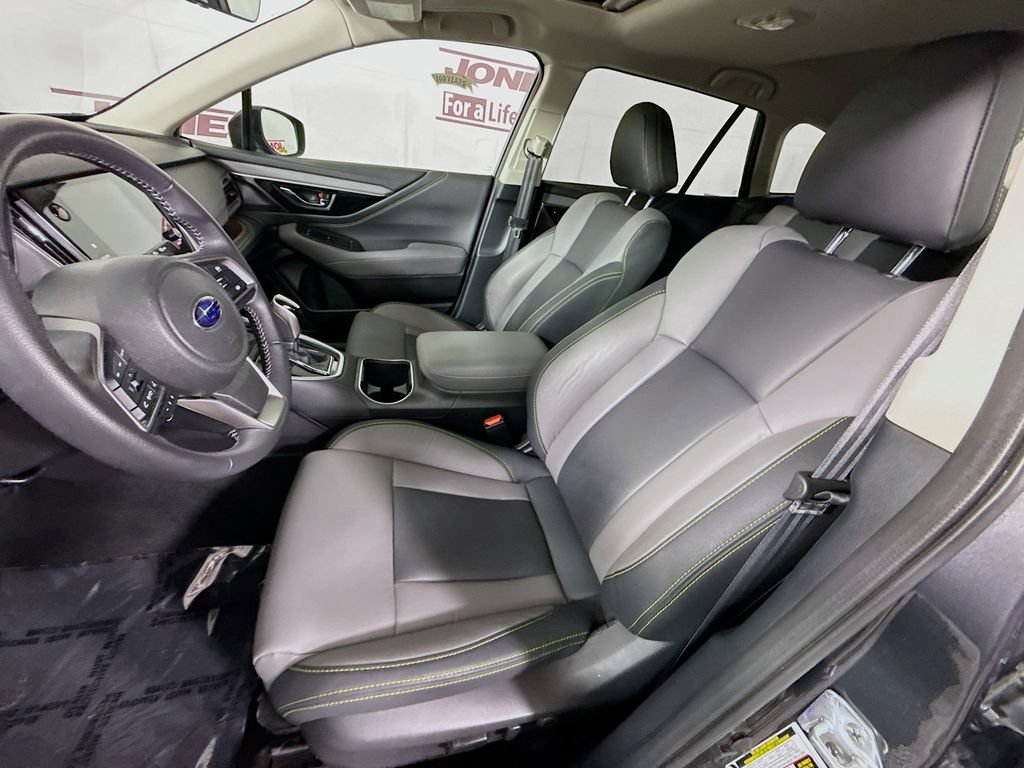 Used 2023 Subaru Outback Onyx Edition w/ Tech Package 2 AWD/4WD image 26