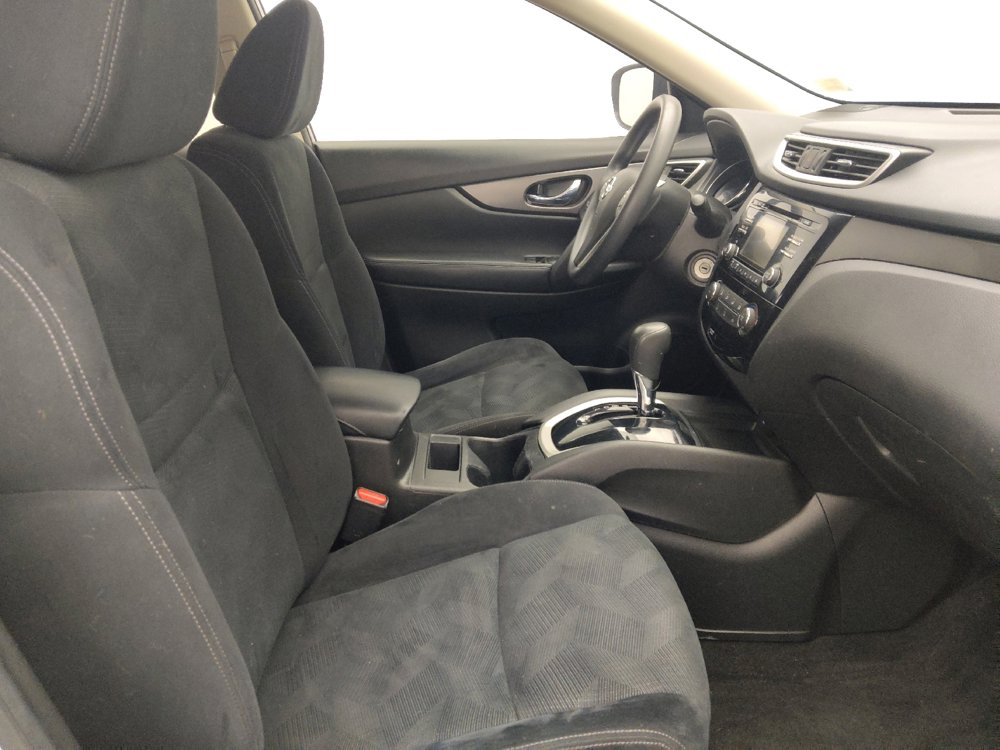 Used 2016 Nissan Rogue S FWD image 21