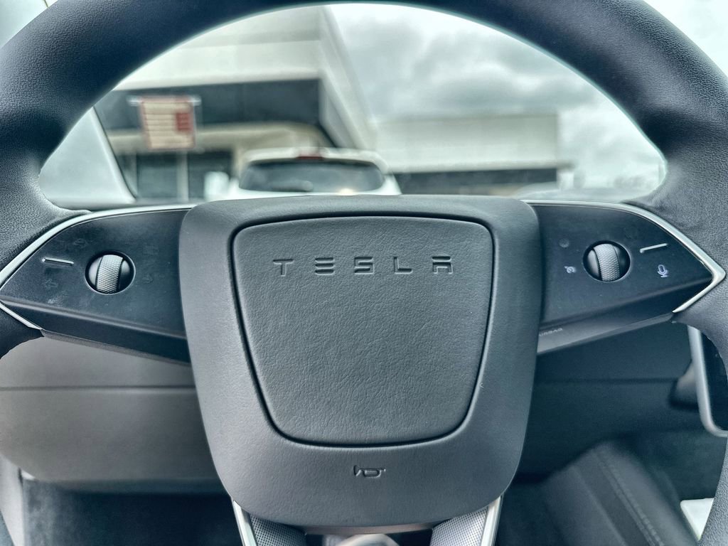 Used 2024 Tesla Model 3 Standard Range RWD image 33