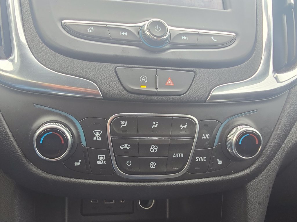 Certified 2024 Chevrolet Equinox LT FWD image 34