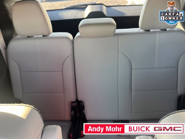 Used 2026 GMC Acadia Elevation w/ Elevation Premium Package FWD image 41