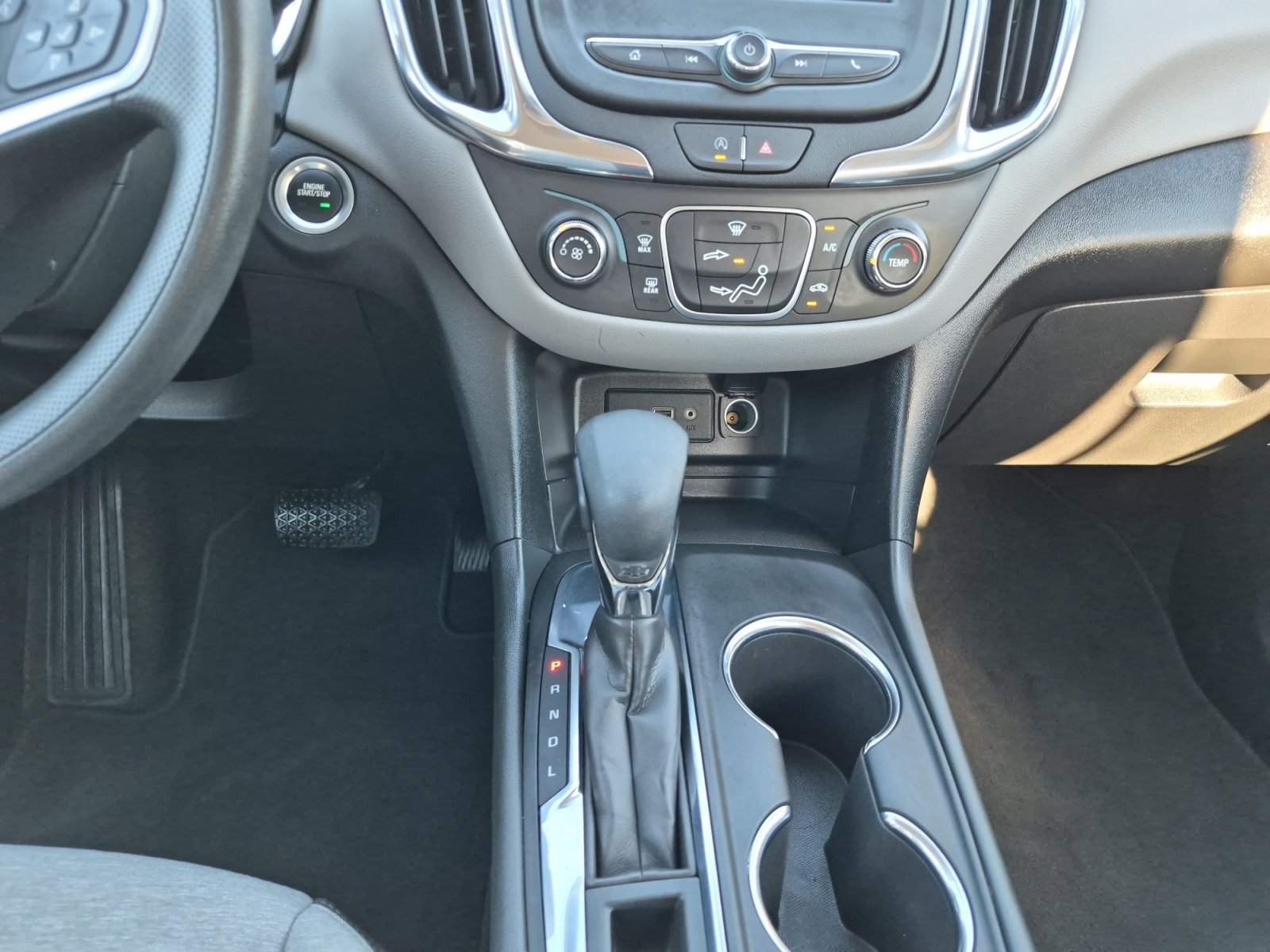 Used 2024 Chevrolet Equinox LS image 21