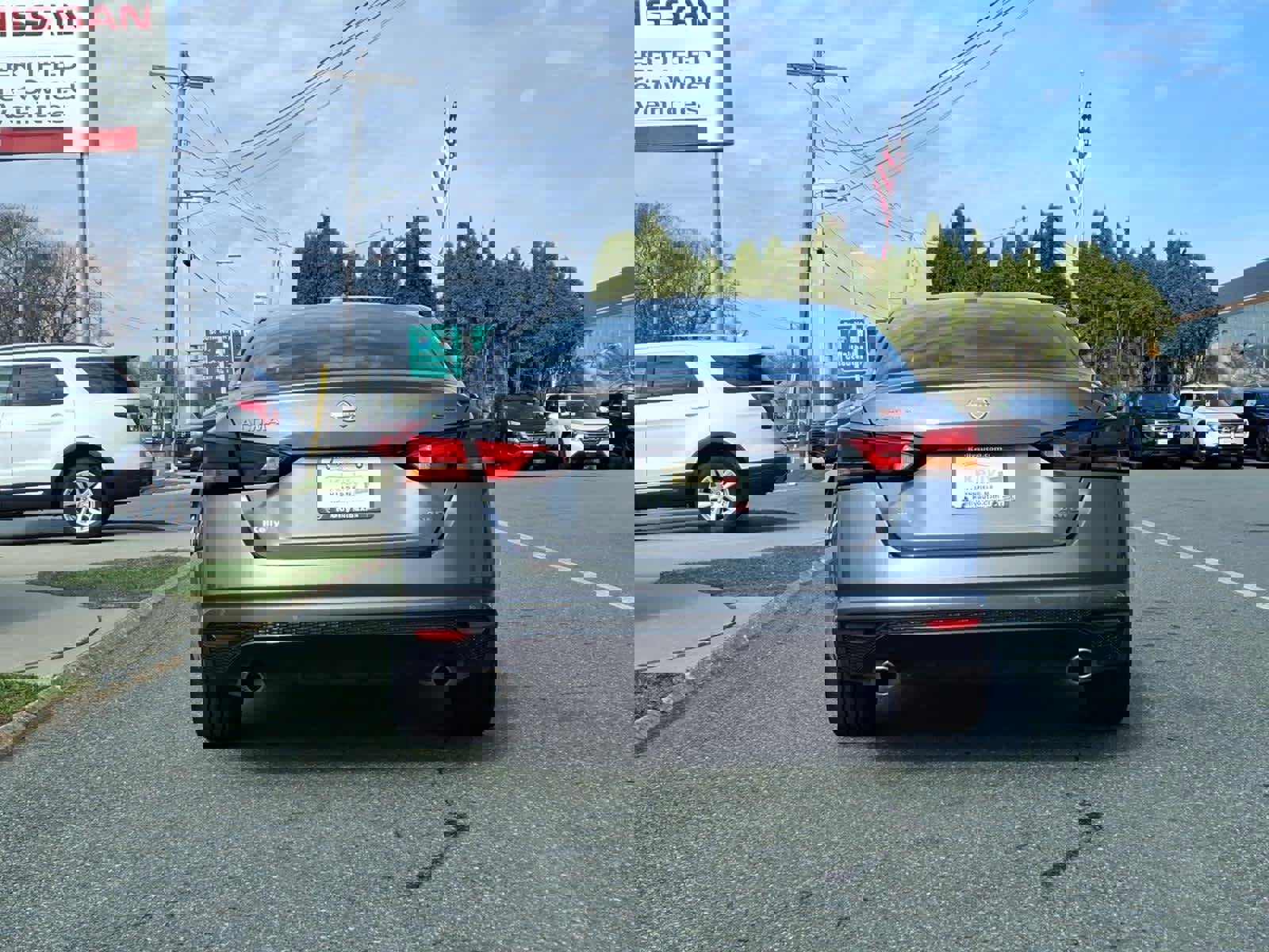 Used 2024 Nissan Altima 2.5 SR image 5