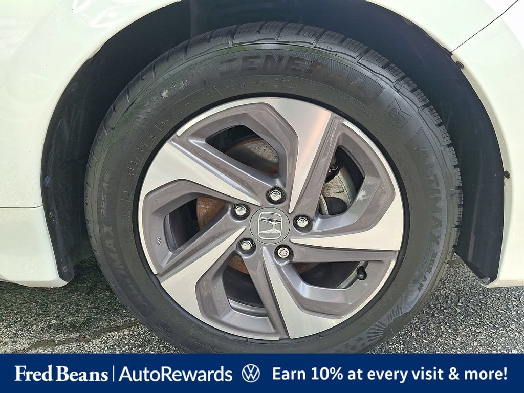 Used 2019 Honda Insight EX image 11
