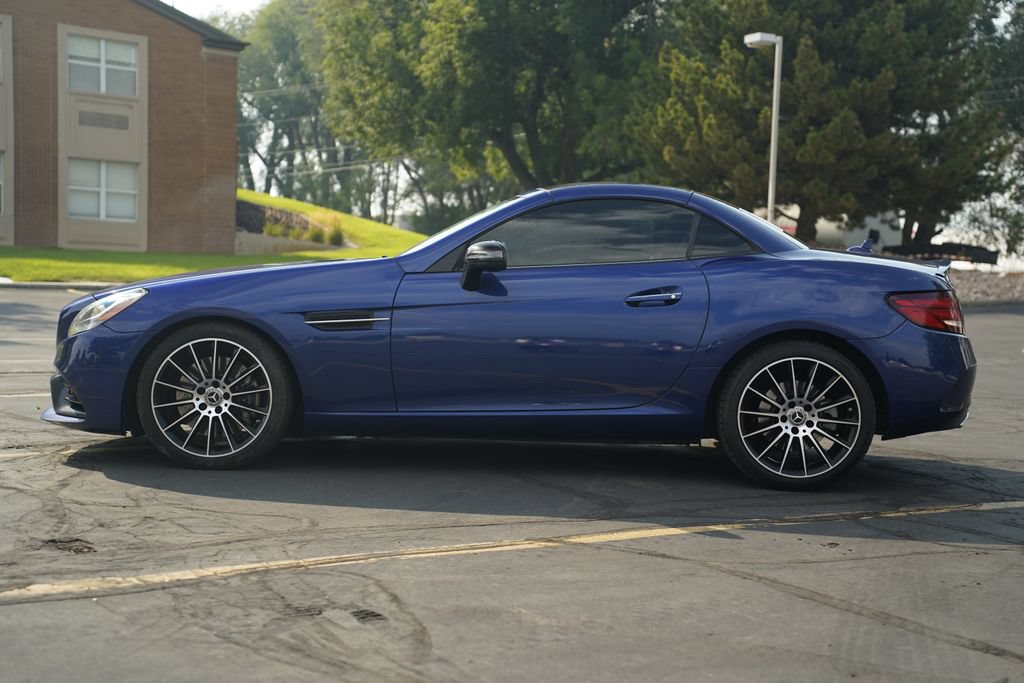 Used 2019 Mercedes-Benz SLC 300 image 2