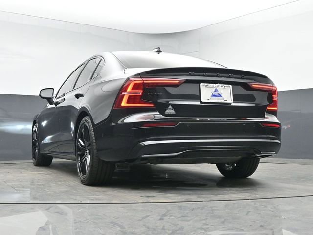 Used 2023 Volvo S60 B5 Plus w/ Climate Package image 43