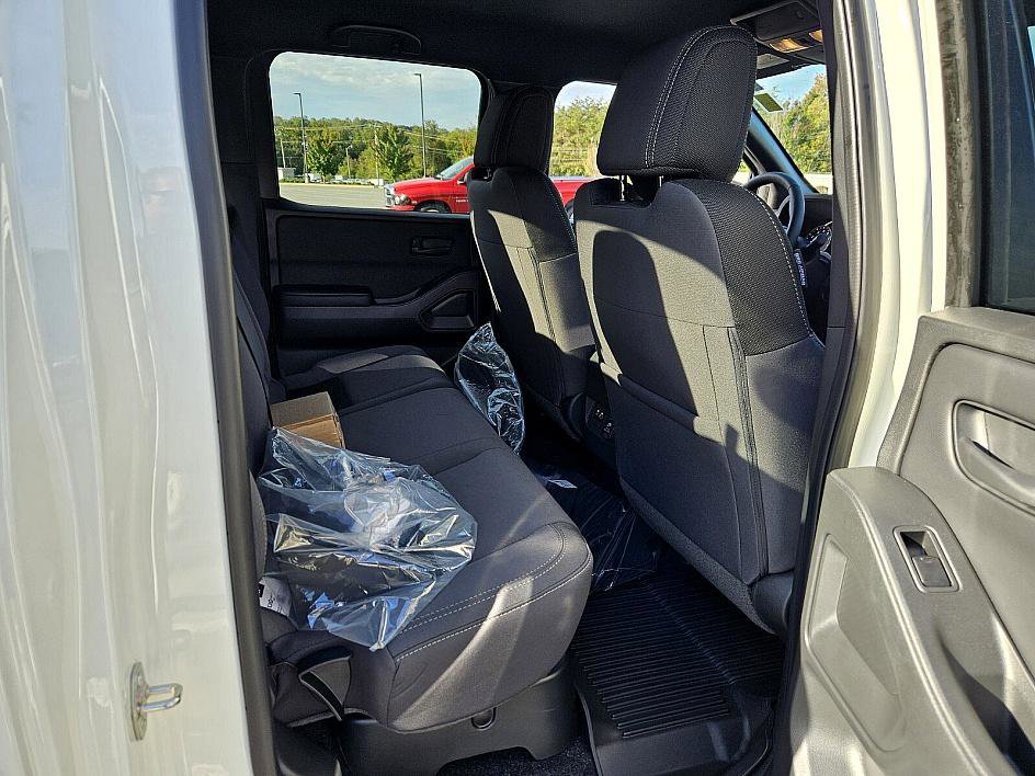New 2026 Nissan Frontier SV w/ SV Convenience Package image 14