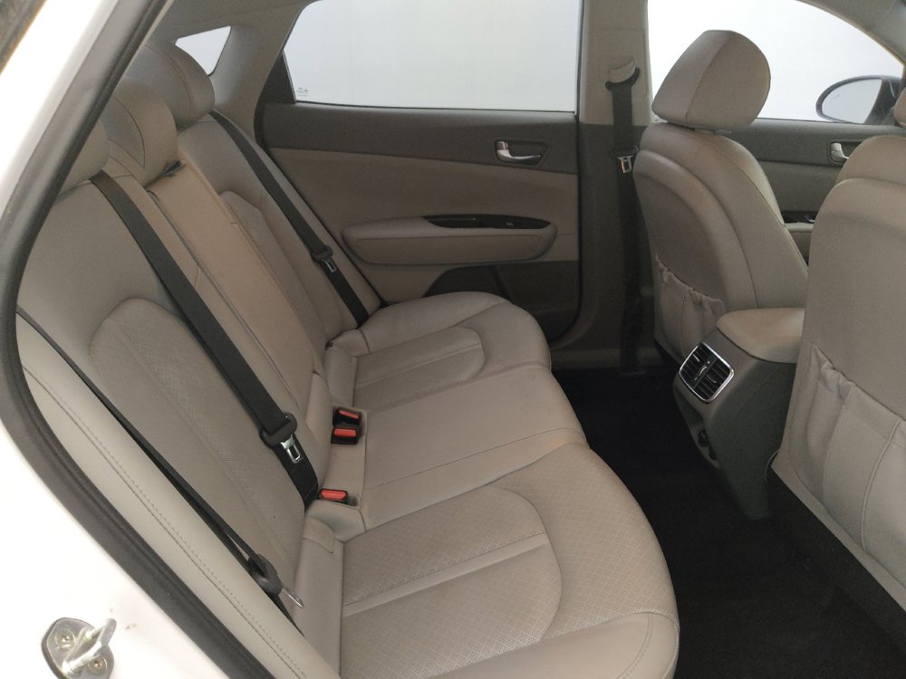 Used 2018 Kia Optima EX image 19
