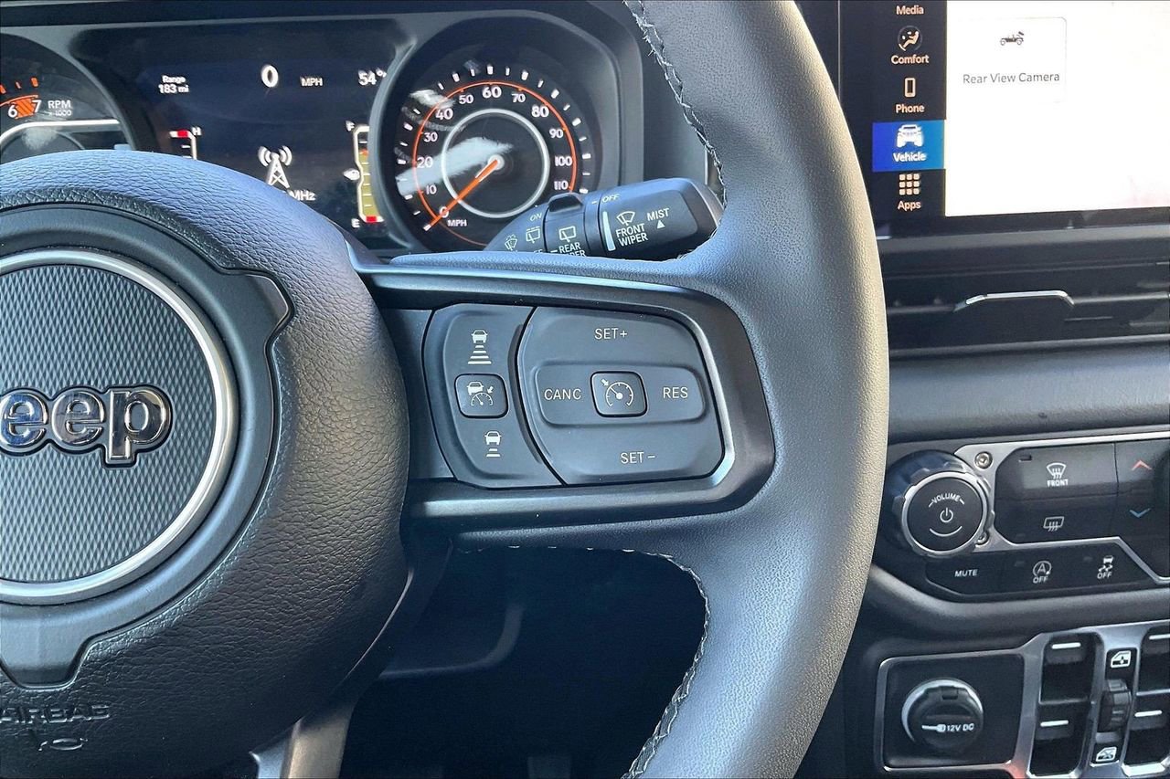 Certified 2025 Jeep Wrangler Unlimited Rubicon image 29