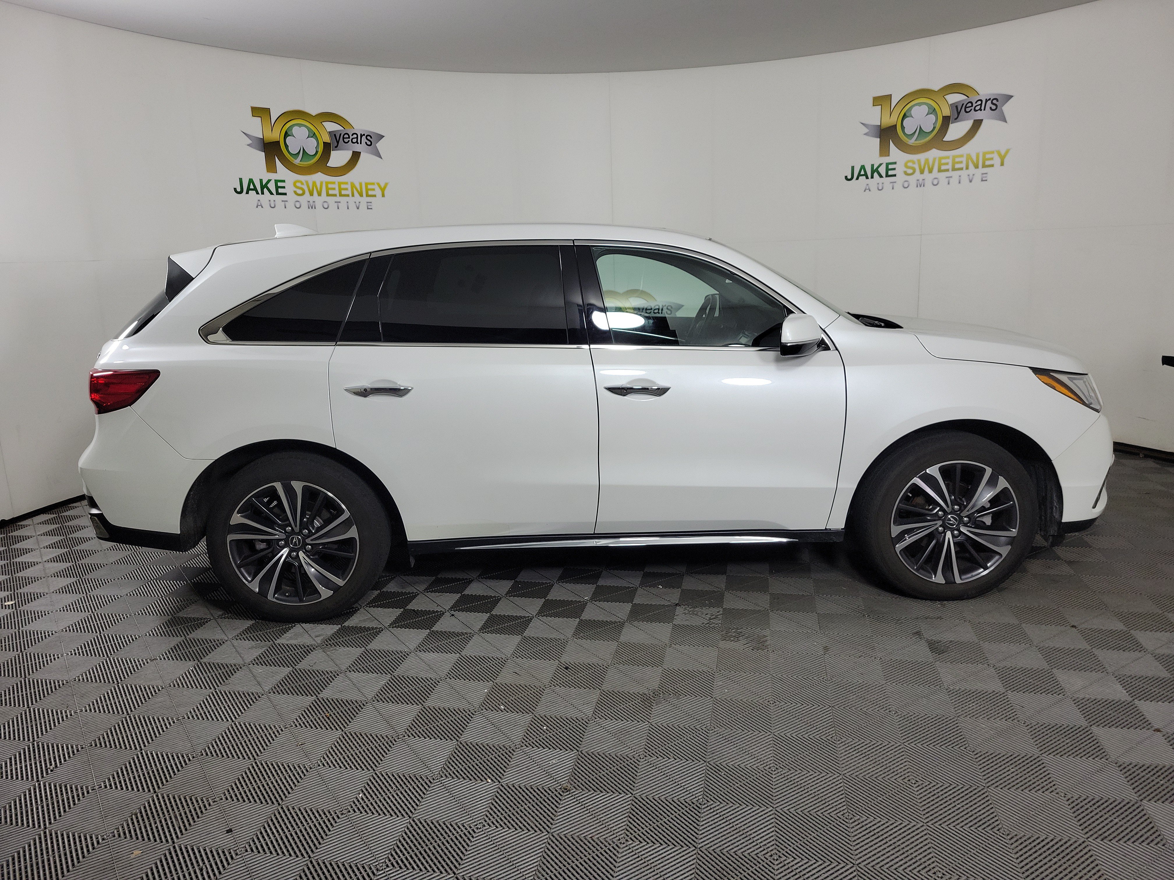 Used 2020 Acura MDX w/ Technology Package AWD/4WD image 4