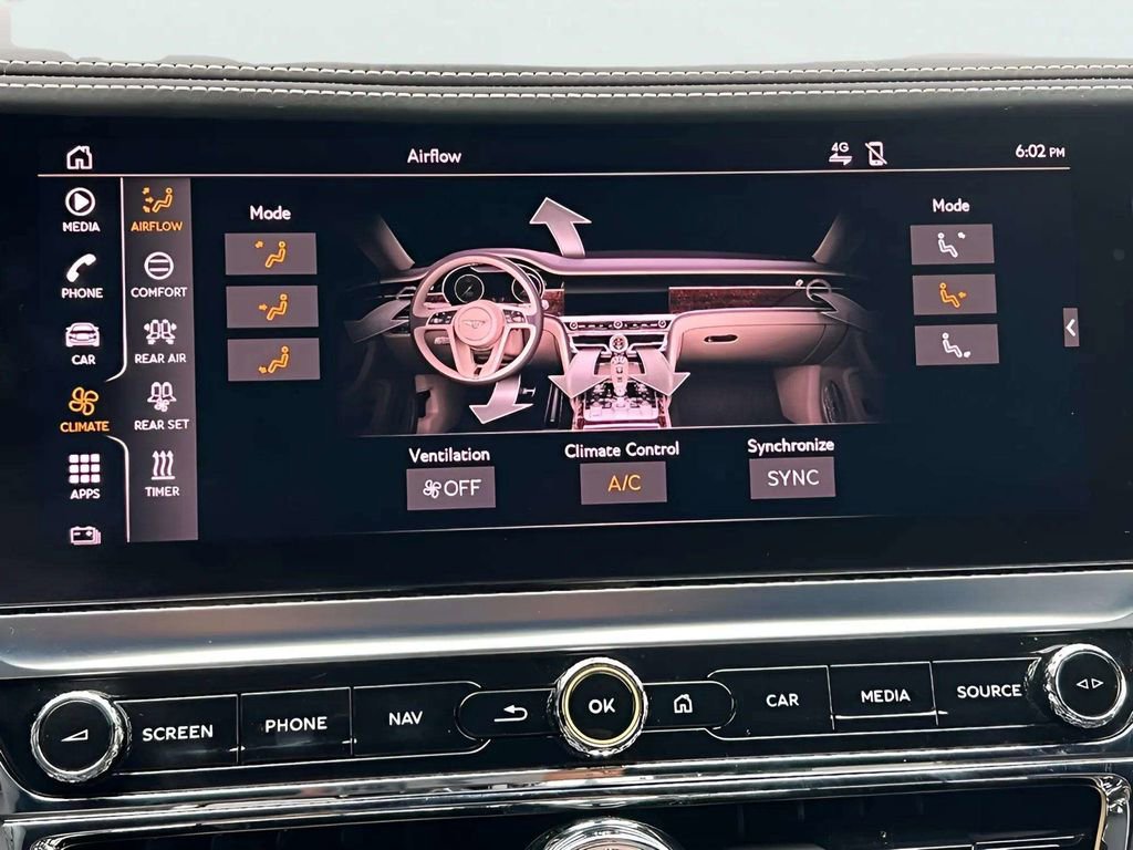 Used 2022 Bentley Flying Spur Plug-In Hybrid image 27