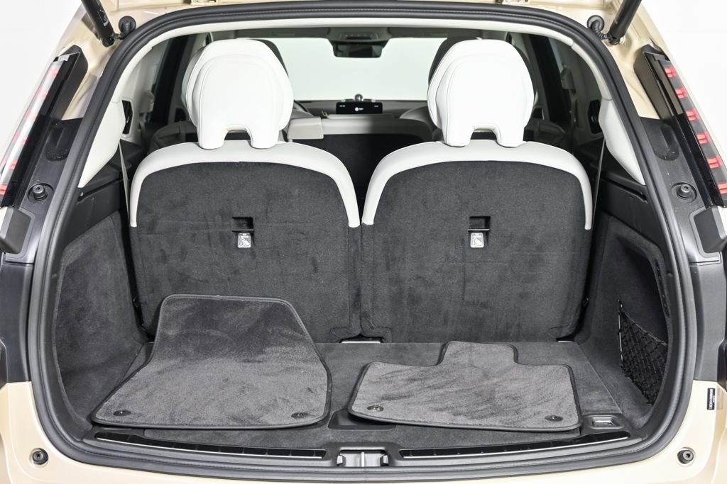 Certified 2025 Volvo EX90 Ultra AWD/4WD image 34