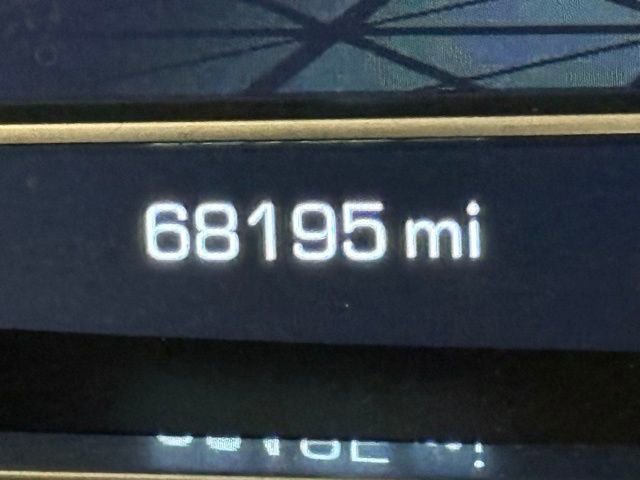 Used 2023 GMC Yukon SLT image 23