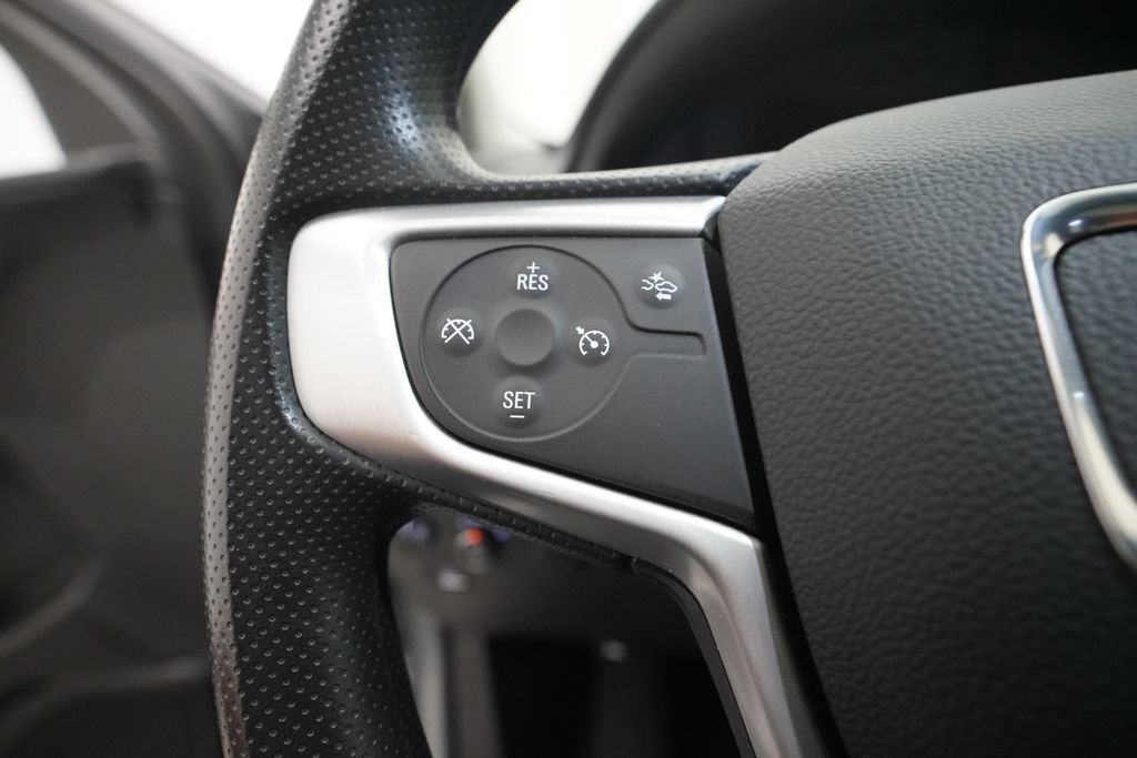 Used 2024 GMC Terrain SLE w/ Driver Convenience Package AWD/4WD image 17