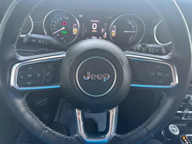 Used 2023 Jeep Wrangler Unlimited Sahara w/ Cold Weather Group AWD/4WD image 16