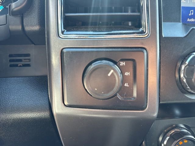 Used 2020 Ford F150 XLT w/ Equipment Group 302A Luxury AWD/4WD image 17
