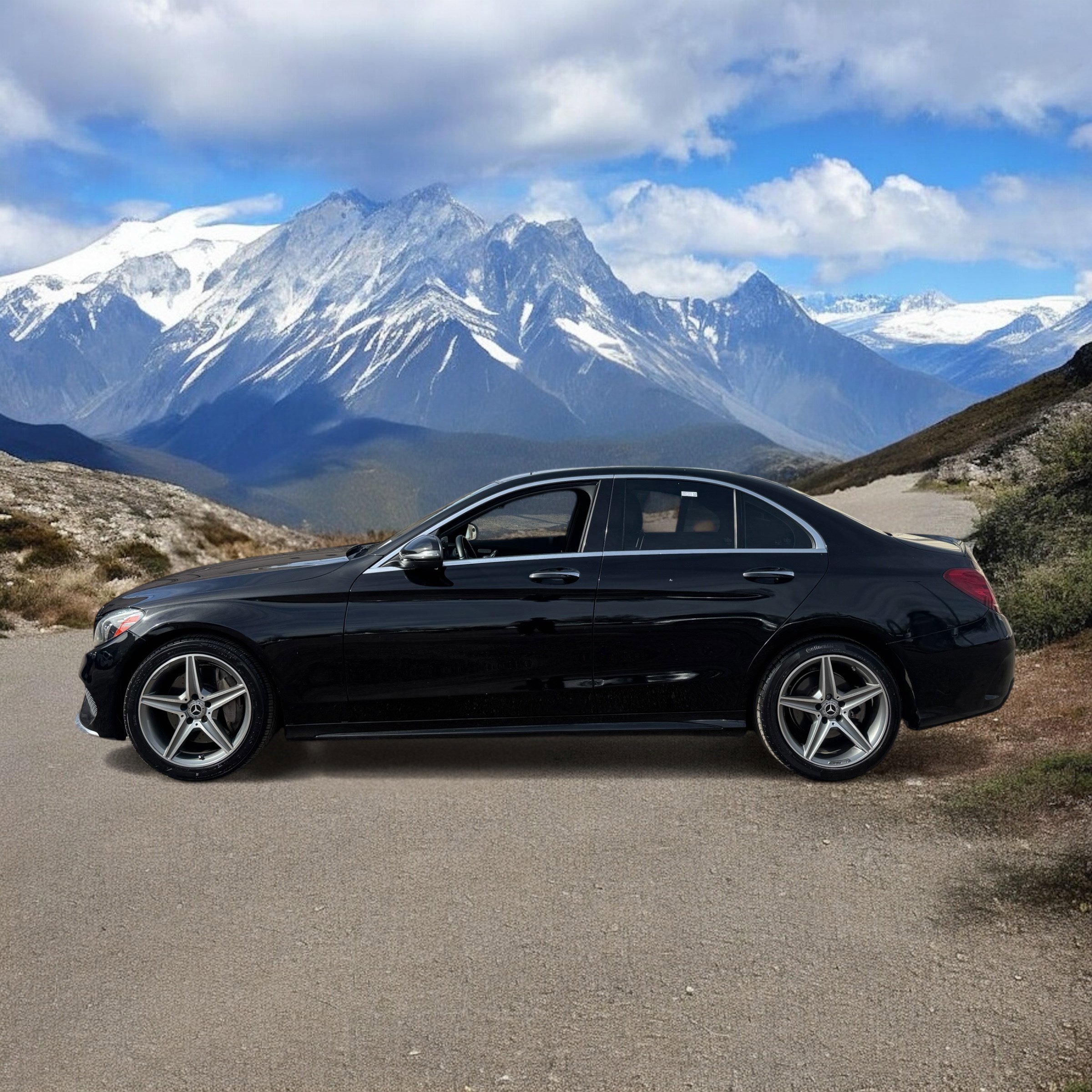 Used 2016 Mercedes-Benz C 300 4MATIC Sedan image 2