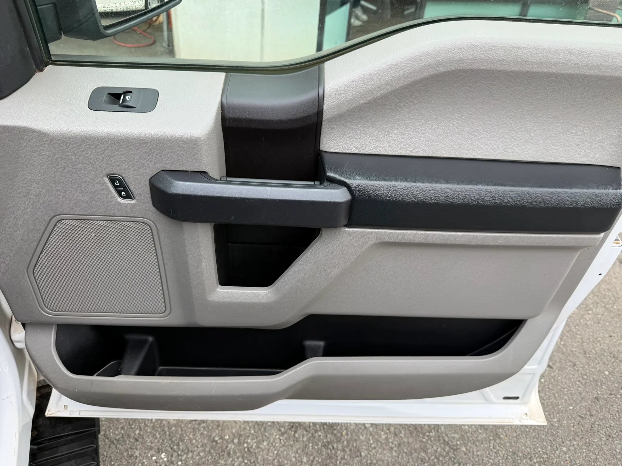 Used 2018 Ford F150 XL w/ Equipment Group 101A Mid AWD/4WD image 23