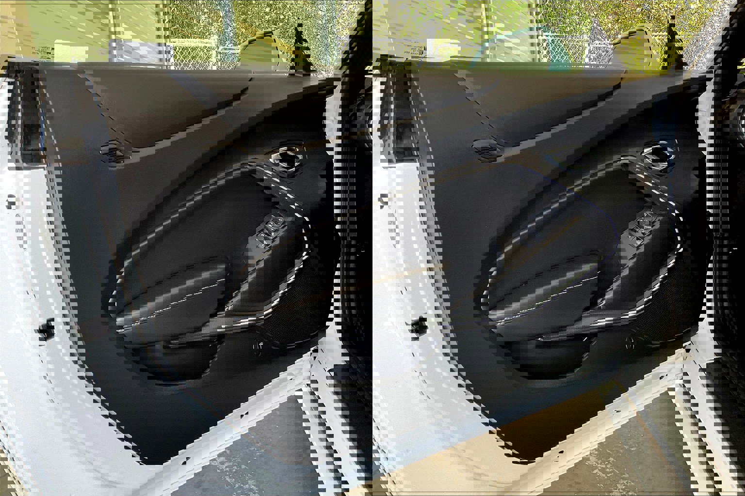 Used 2017 Chevrolet Camaro SS w/ LPO, Ground Effects Package image 25