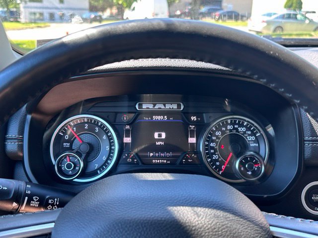 Used 2022 RAM 1500 Laramie AWD/4WD image 22
