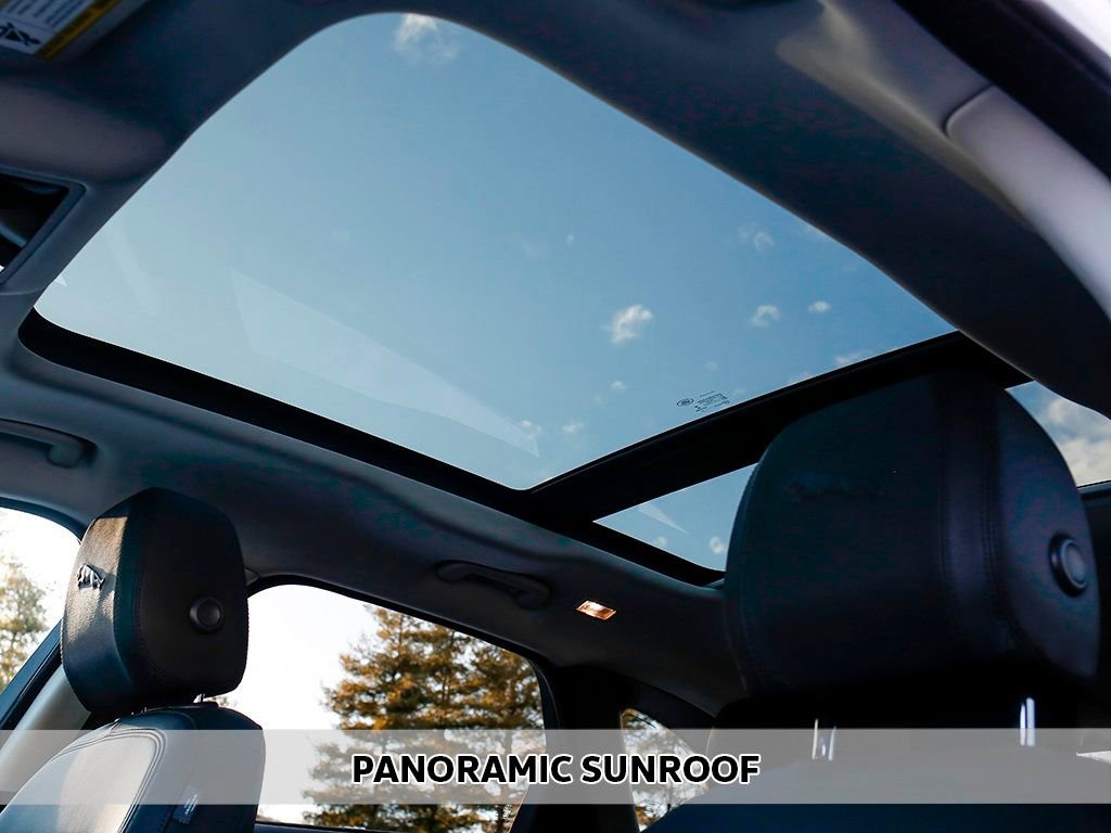 Used 2022 Jaguar F-PACE S AWD/4WD image 4