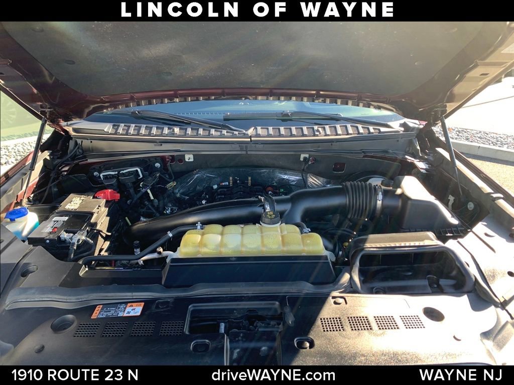 Used 2021 Lincoln Navigator Reserve w/ Luxury Package image 29