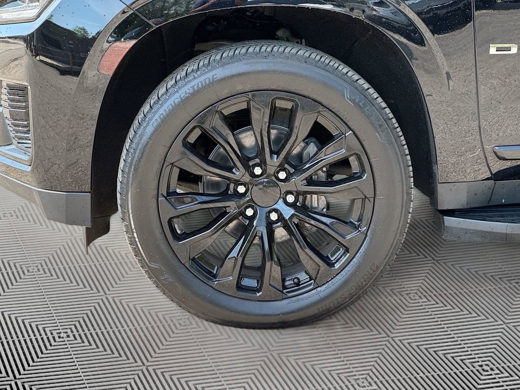 Used 2021 GMC Yukon XL Denali image 11