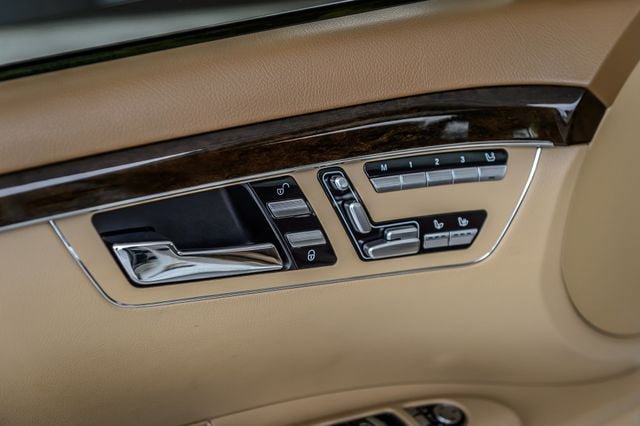 Used 2012 Mercedes-Benz S 350 BlueTEC 4MATIC w/ Premium 2 Pkg image 48