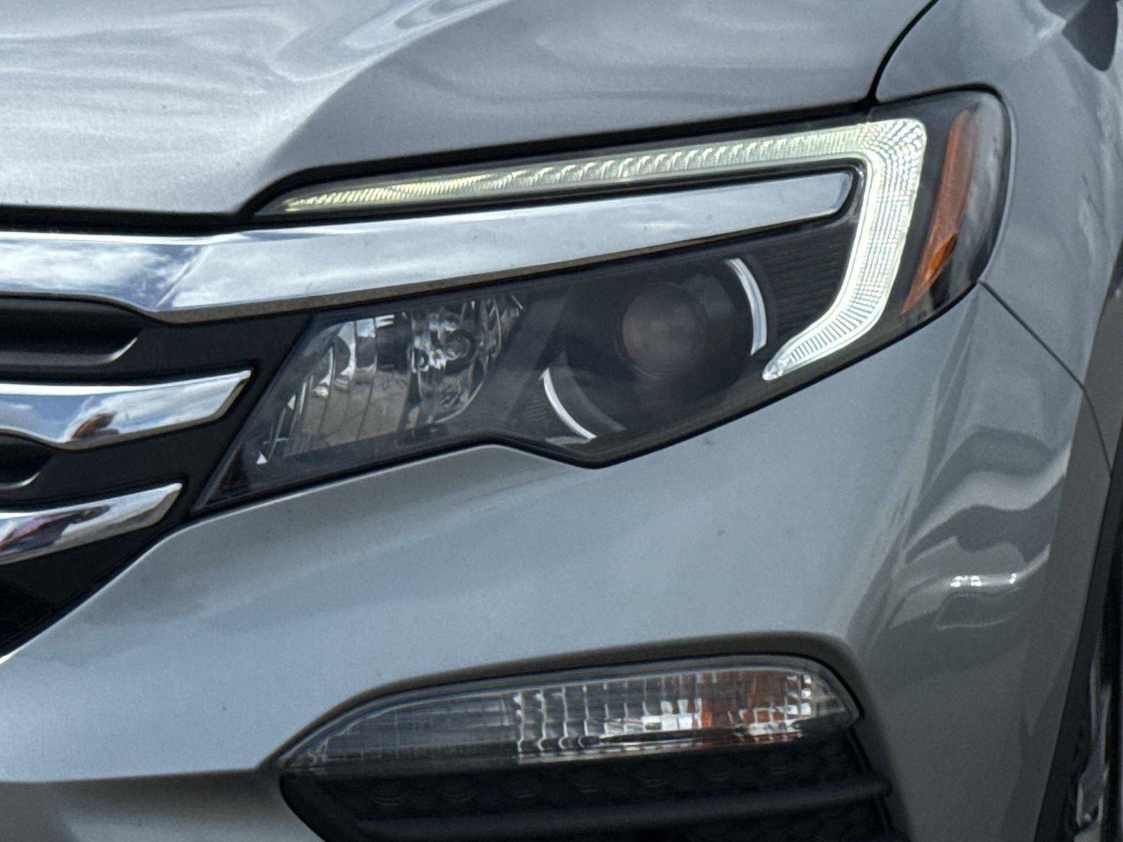 Certified 2017 Honda Pilot EX-L image 10