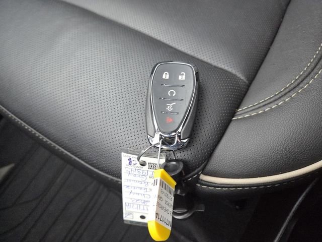 Used 2023 Chevrolet Traverse Premier w/ LPO, Floor Liner Package image 40
