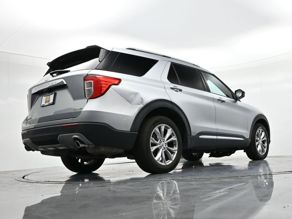 Used 2023 Ford Explorer Limited image 23