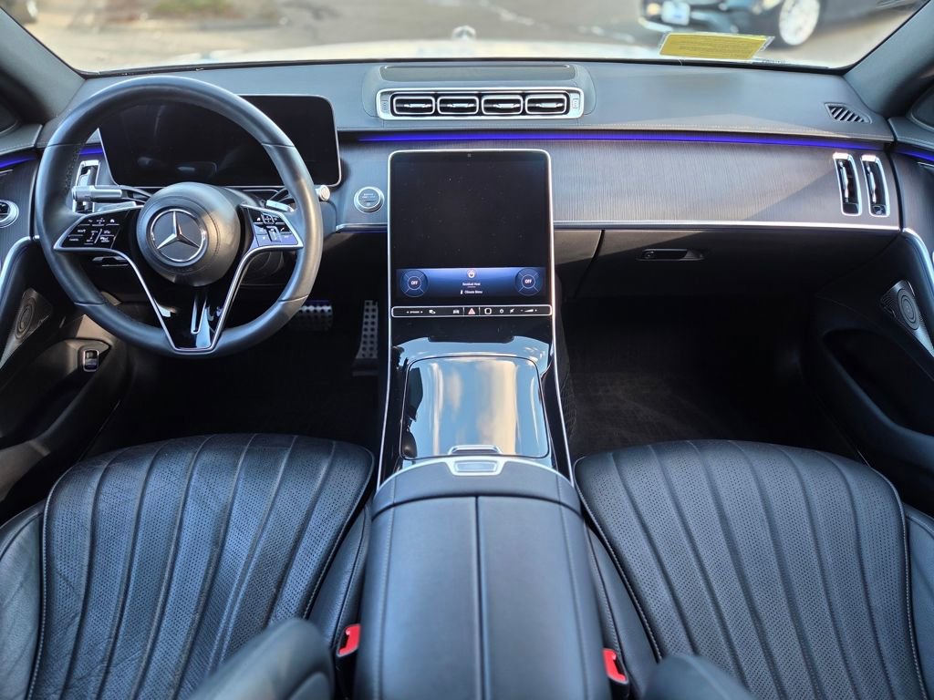 Used 2023 Mercedes-Benz S 500 4MATIC w/ AMG Line image 12