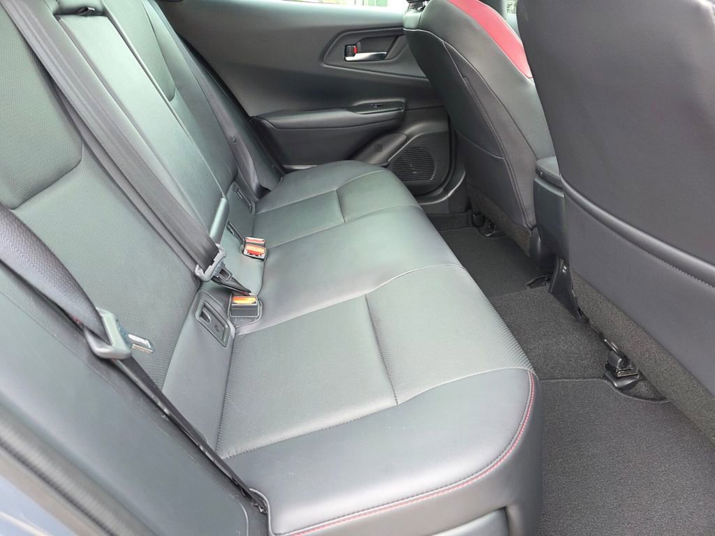 Used 2024 Toyota Prius Prime FWD image 17