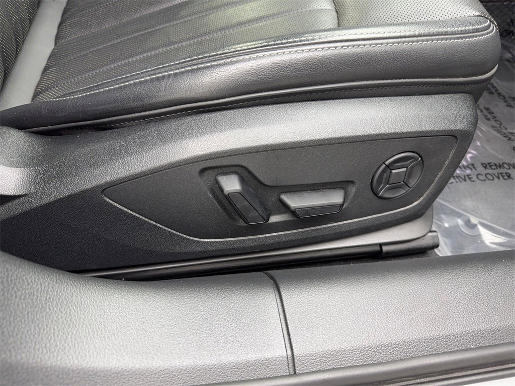 Used 2022 Audi A6 Premium Plus w/ Premium Plus Package image 48