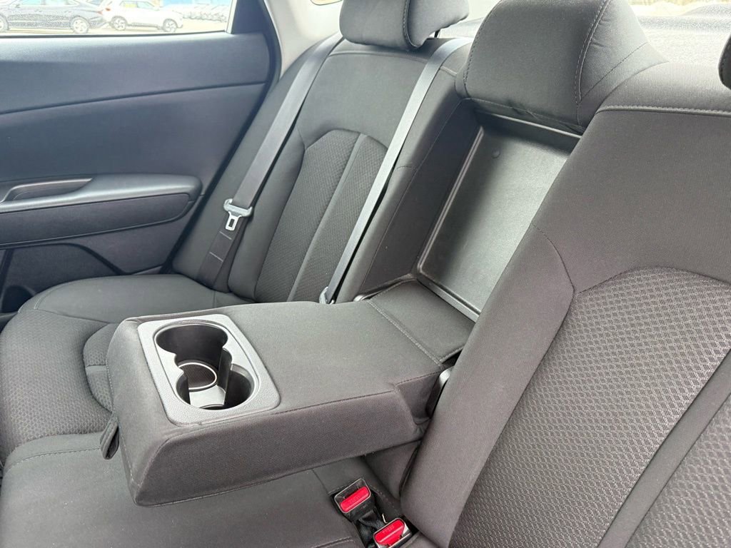 Used 2016 Kia Optima LX image 32