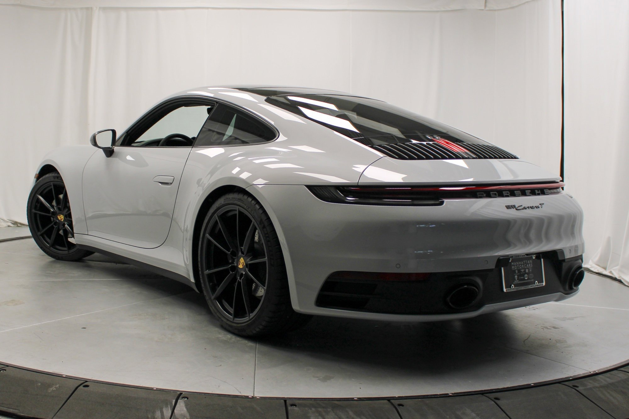 Certified 2024 Porsche 911 Carrera T image 3