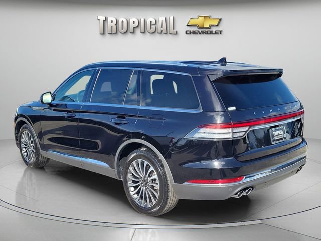 Used 2023 Lincoln Aviator Reserve RWD image 2