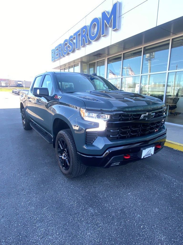 Used 2025 Chevrolet Silverado 1500 LT Trail Boss w/ LT Trail Boss Premium Package