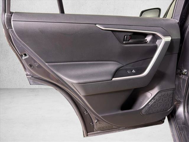 Used 2024 Toyota RAV4 LE AWD/4WD image 21