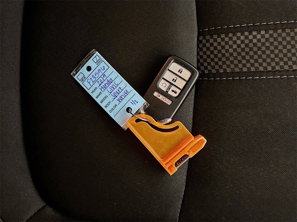 Used 2019 Honda Civic Sport image 31