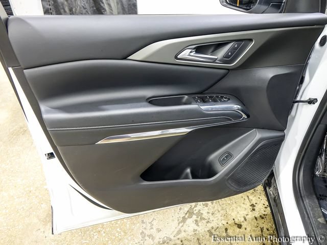 Certified 2025 Chevrolet Traverse LT AWD/4WD image 20