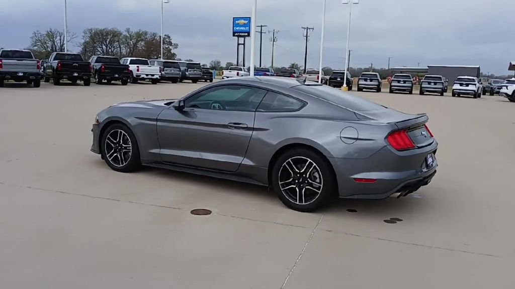 Used 2022 Ford Mustang Premium image 6