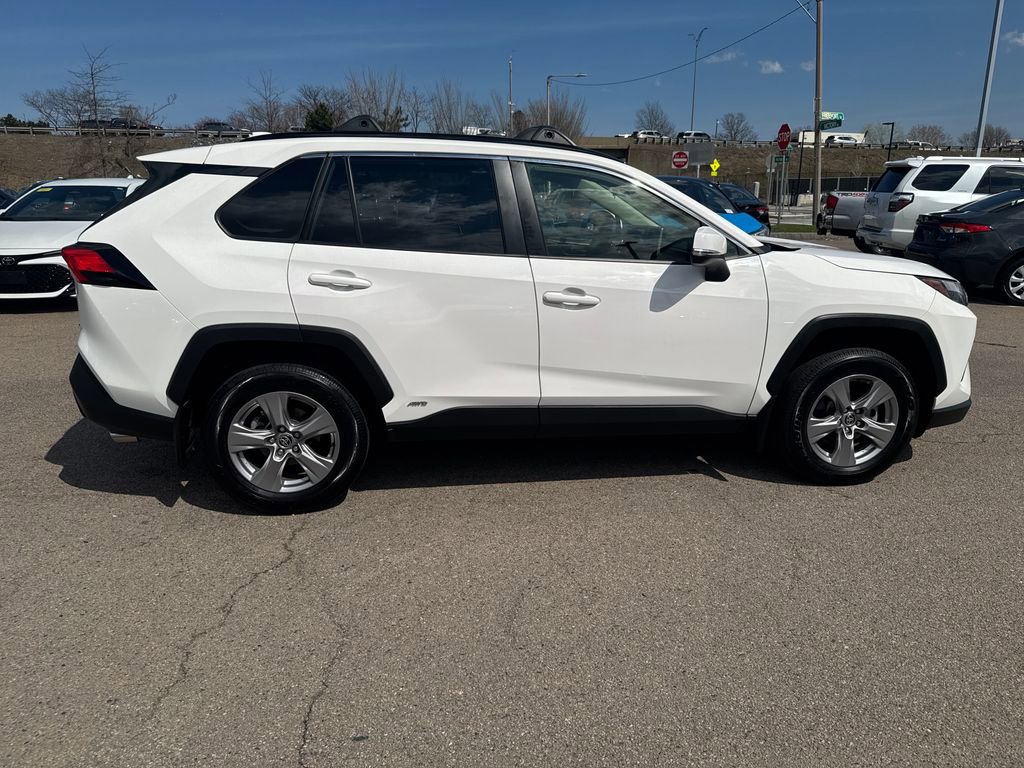Used 2024 Toyota RAV4 LE image 9