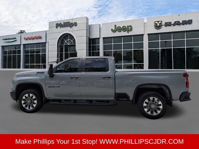 Used 2024 Chevrolet Silverado 2500 Custom w/ Custom Value Package AWD/4WD image 6